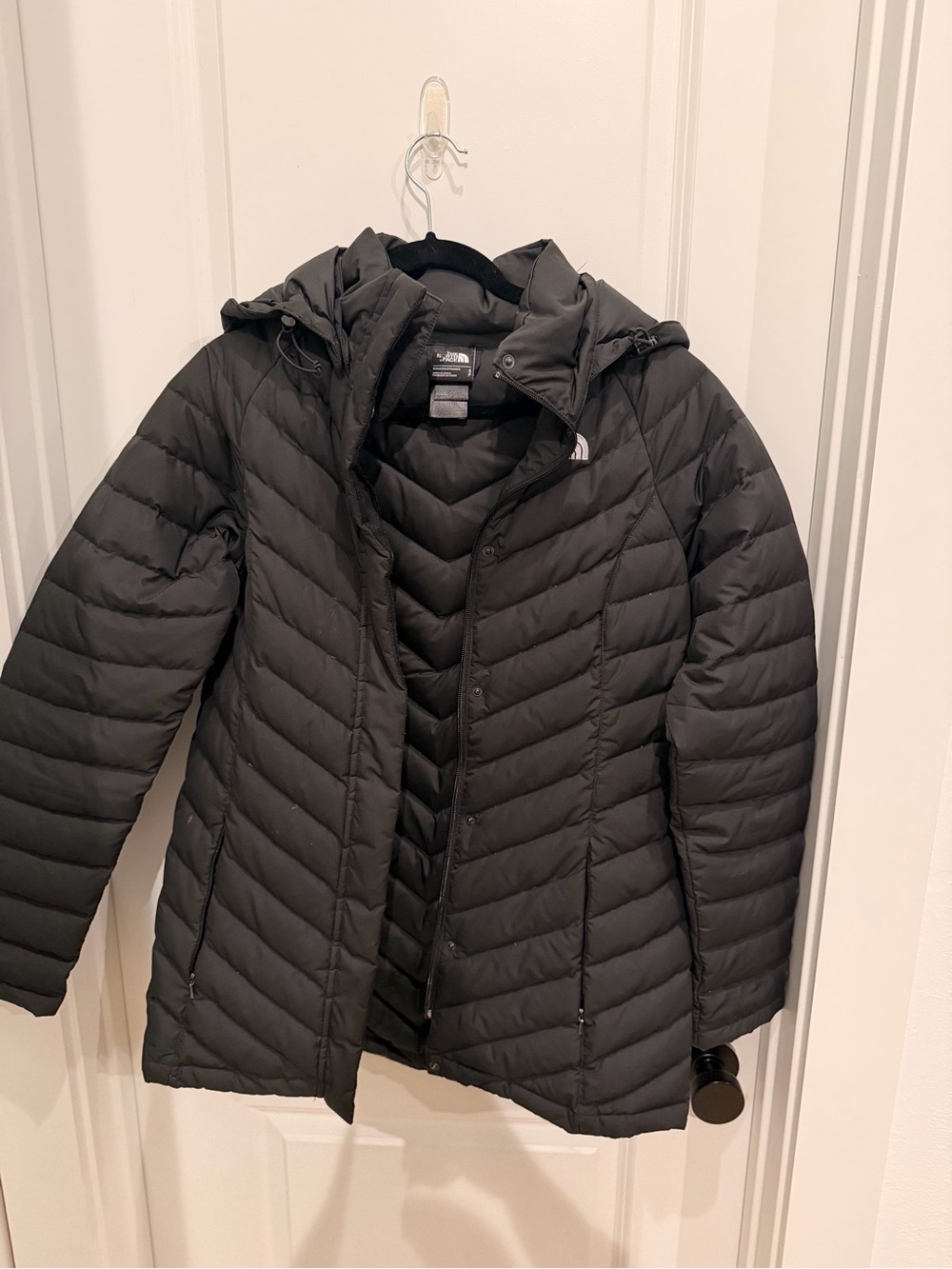 The North Face Women's Black Quilted Hooded Puffer